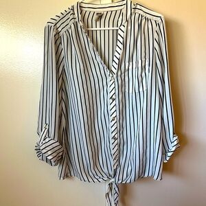 Anne Klein white and navy striped button-down - Size M